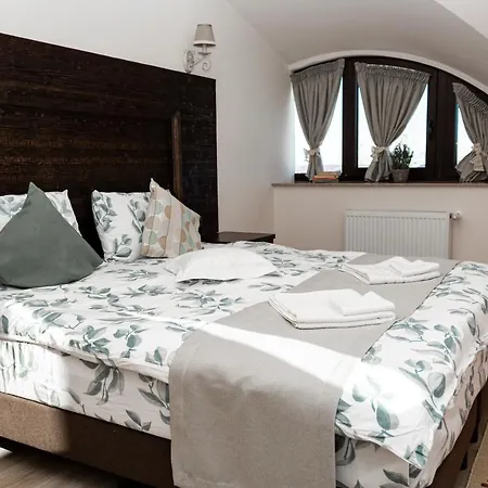 Bed and Breakfast Vatra Boiereasca Cacica Esterno foto