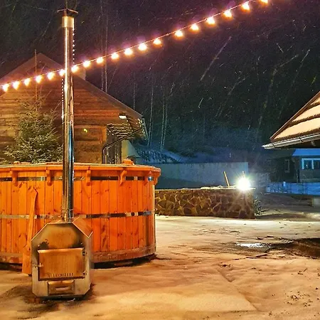 Bed and Breakfast Vatra Boiereasca Cacica Esterno foto